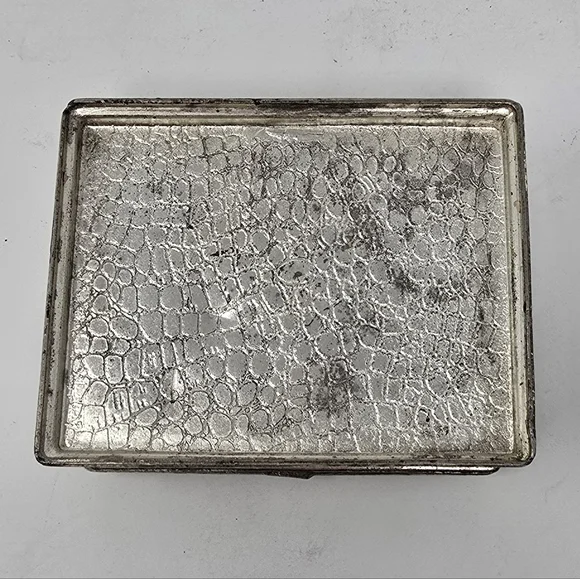 Vtg french jewelry box vanity trinket box casket engraved hinged florentine - Picture 8 of 12